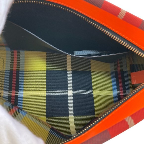 BURBERRY Red Pouch - Picture 11 of 16